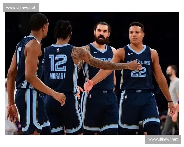 生死第七战快船灰熊巅峰对决谁能挺进下一轮季后赛篮球史诗之夜见证强者意志