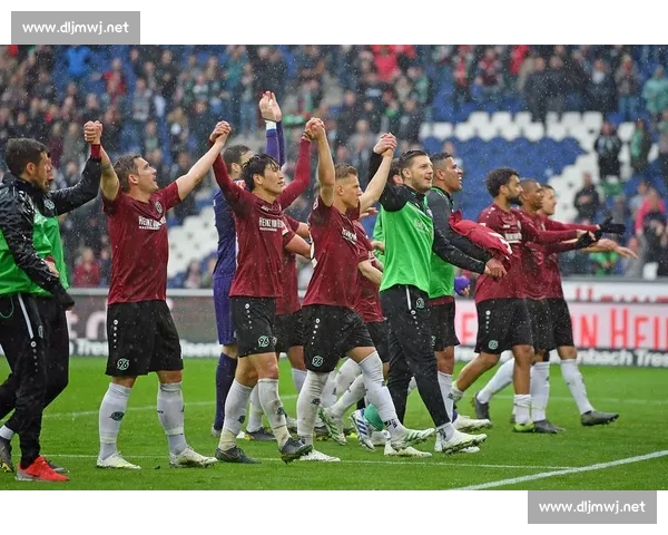 纽伦堡主场迎战汉诺威96争夺德乙关键三分前瞻赛季走势与战术博弈